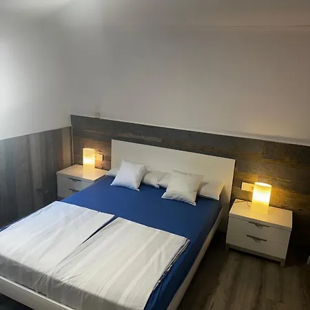 Casa Iria Δωμάτια σε οικογενειακή κατοικία *